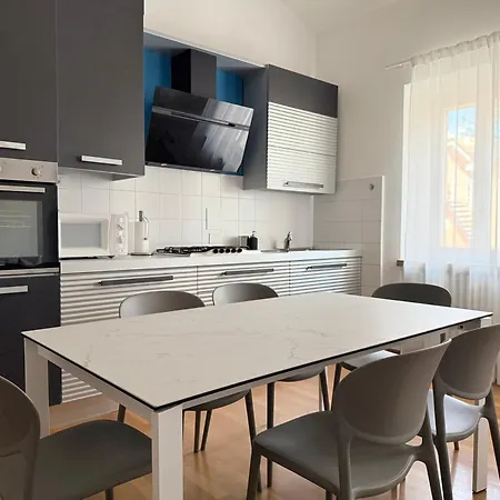 N313 - Numana, Nuovo Bilocale In Centro Apartamento Numana